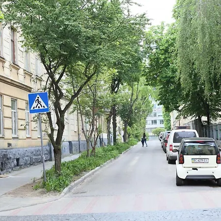 Old Апартаменты *